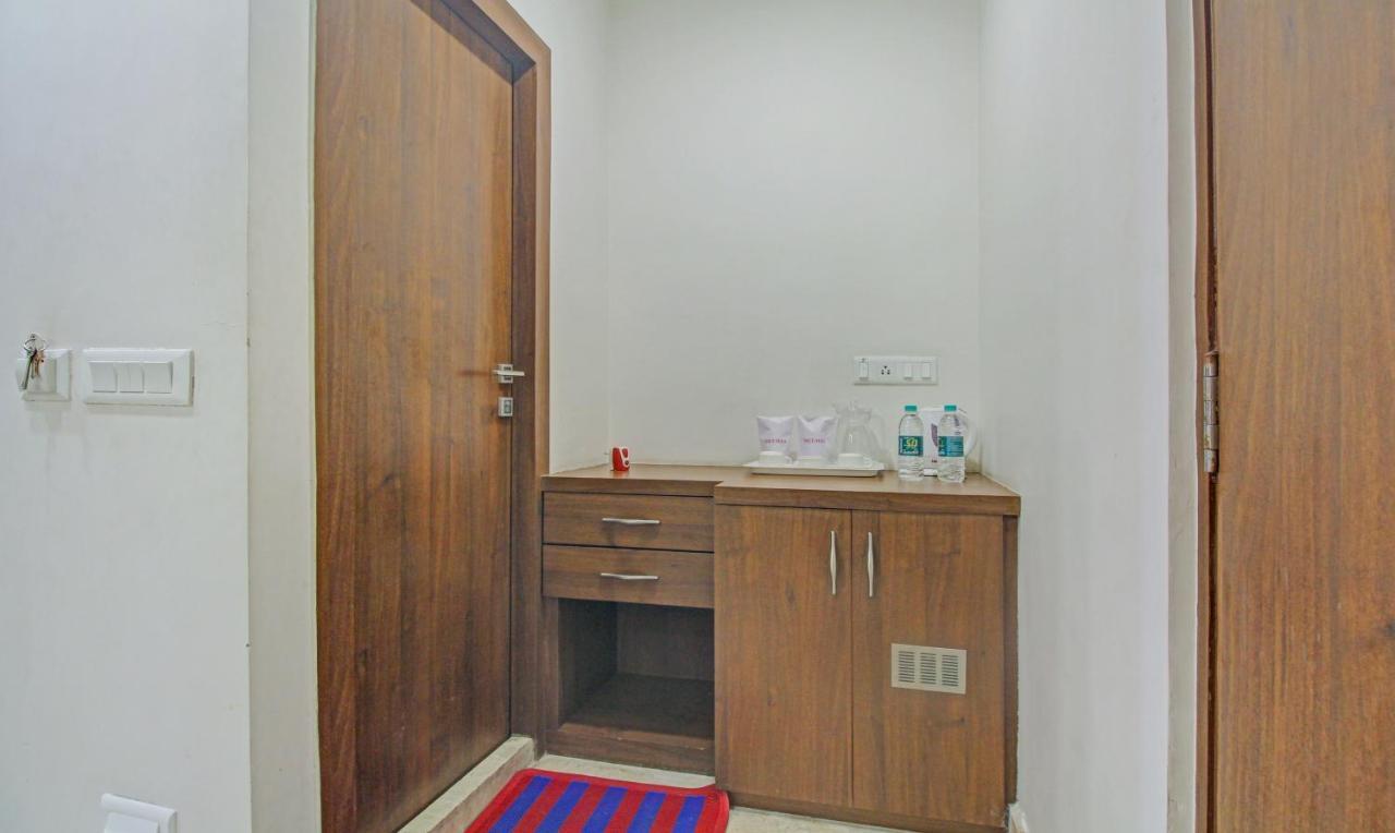 Treebo Sreema Salt Lake كولكاتا المظهر الخارجي الصورة
